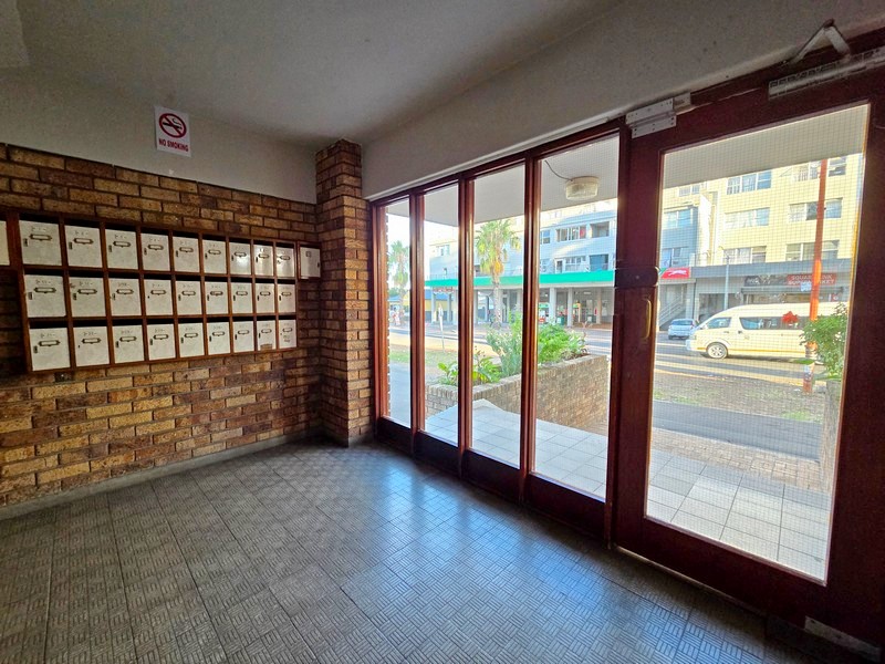 To Let 2 Bedroom Property for Rent in Wynberg Western Cape